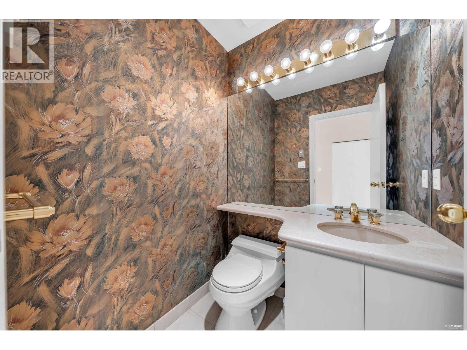 2 Bed, 3 Bath House for Sale in Vancouver – 12B 1500 ALBERNI STREET, Vancouver – MLS# R3148505 - Image 7