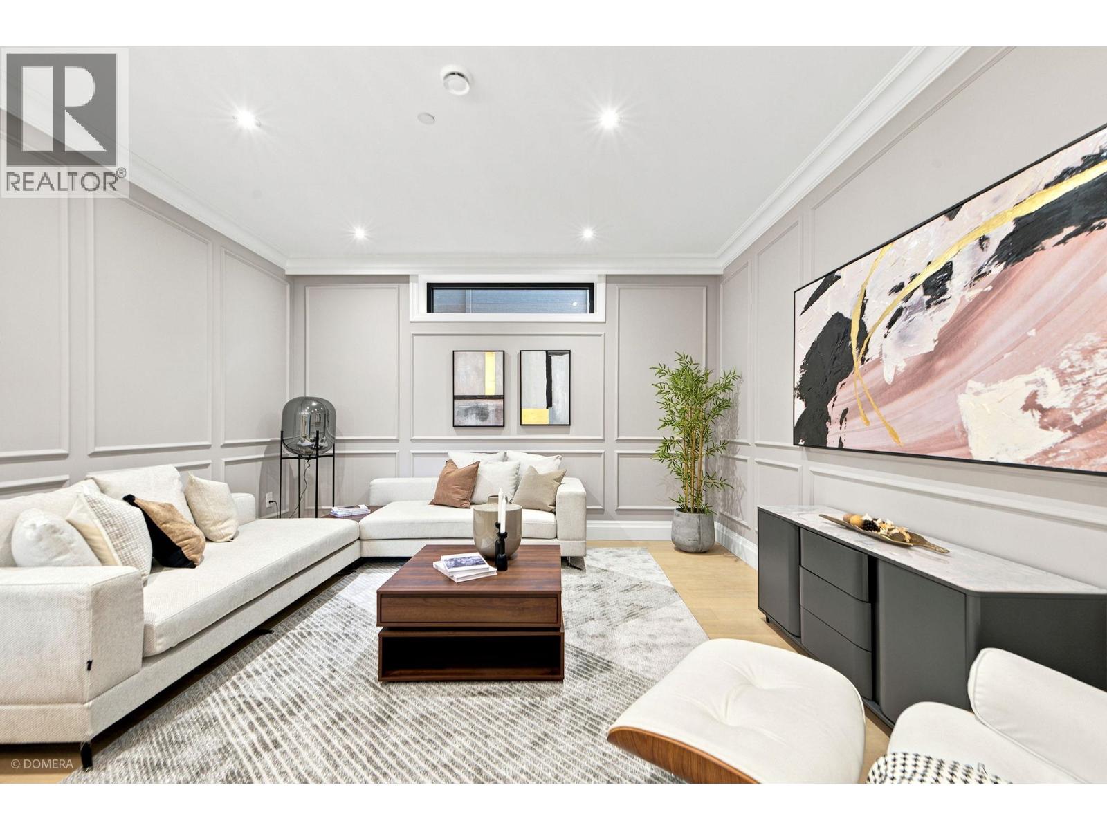 4432 CROWN STREET, Vancouver