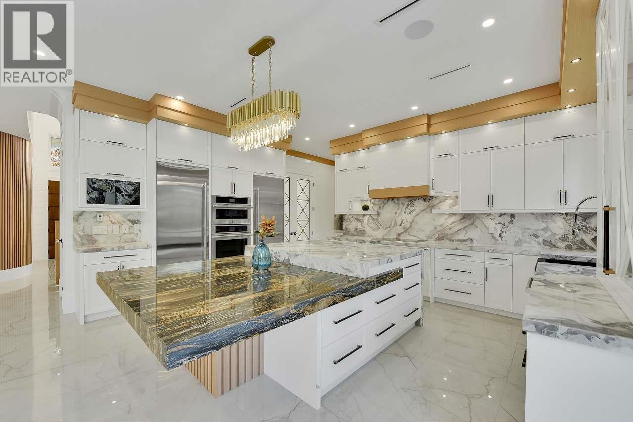 5 Bed, 5 Bath House for Sale in Richmond – 10660 ROSELEA CRESCENT, Richmond – MLS# R3148508 - Image 12