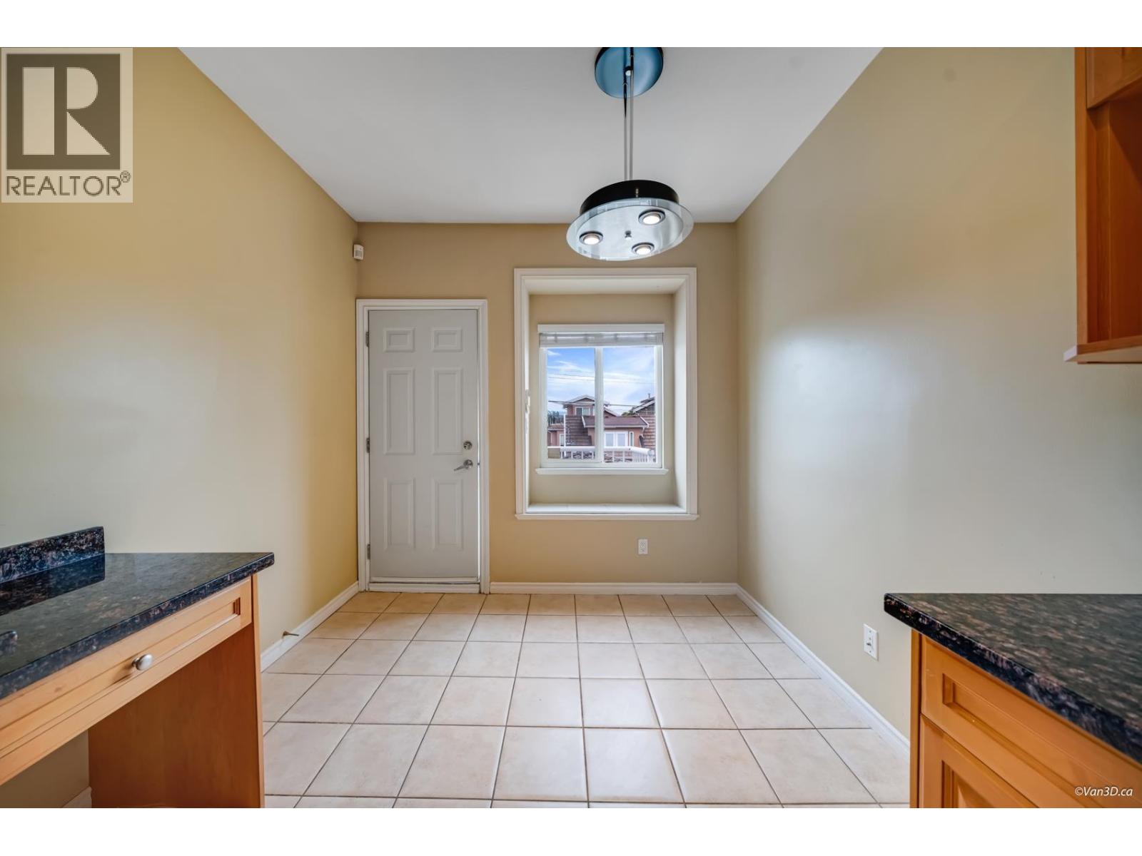 6 Bed, 4 Bath House for Sale in Vancouver – 1140 HAZELTON STREET, Vancouver – MLS# R3148509 - Image 13