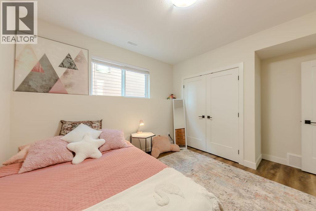514 POINTE Place - 55