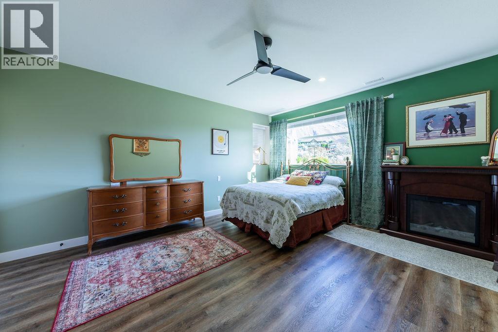 514 POINTE Place - 64