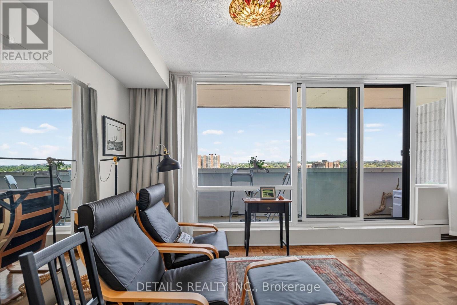 #1602 2625 REGINA STREET - 12