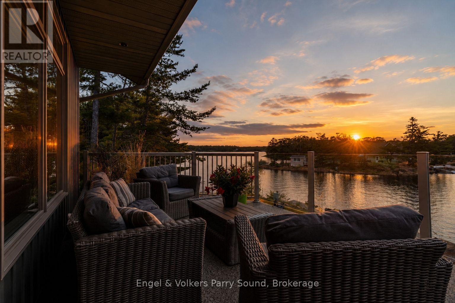 247 SOUTH SHORE ROAD - 20