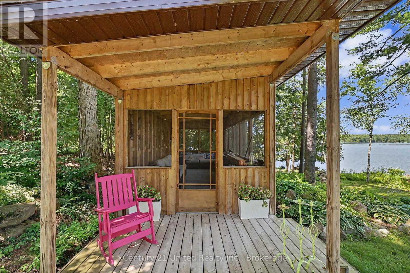 113 SUGARBUSH CRESCENT - 41