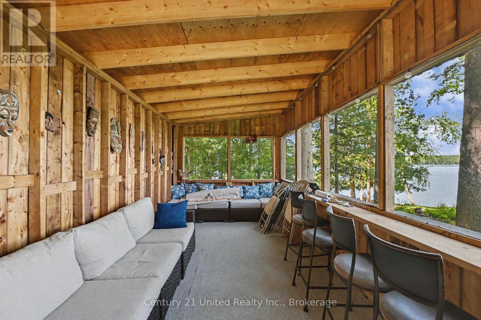 113 SUGARBUSH CRESCENT - 42