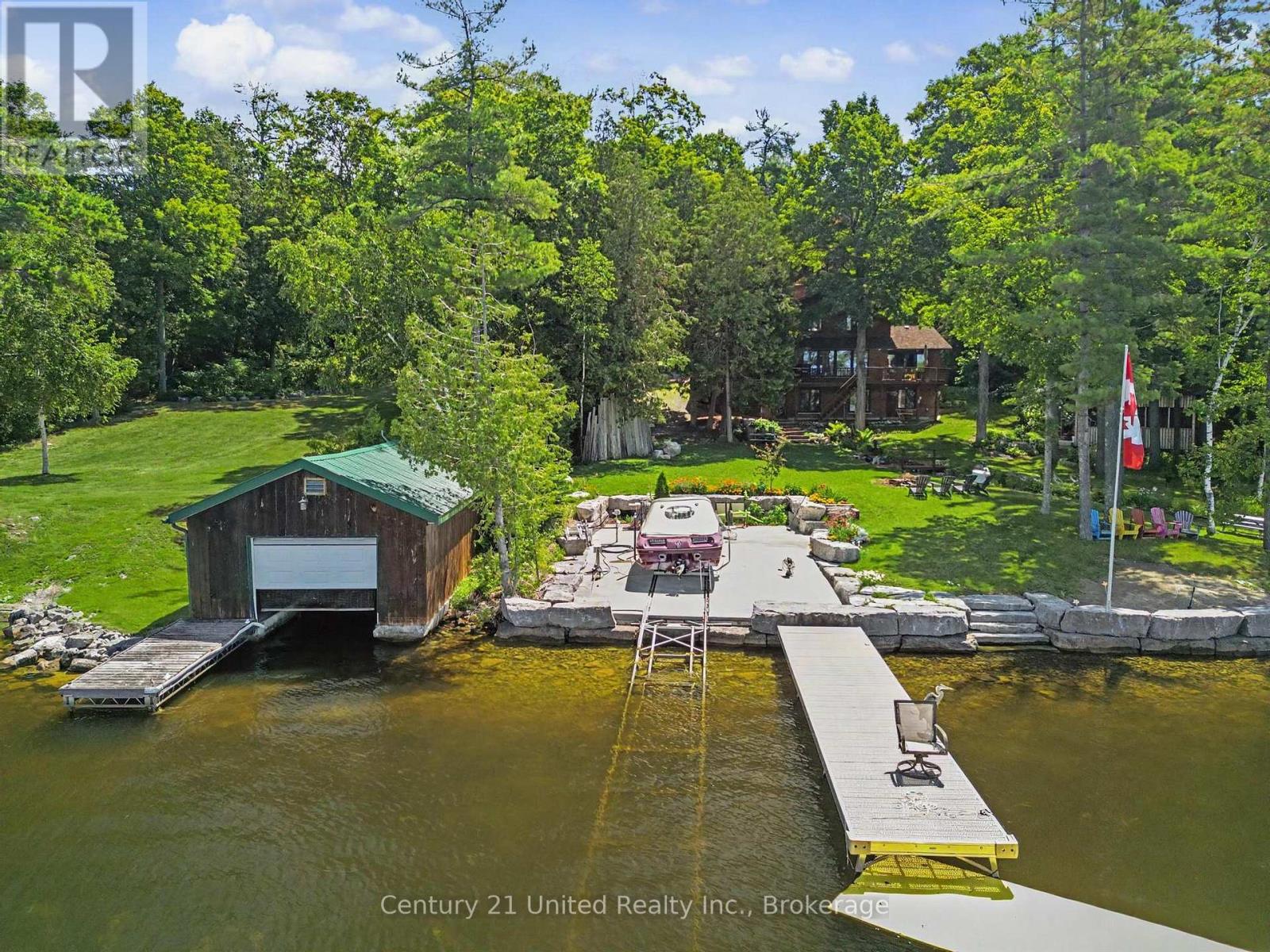 113 SUGARBUSH CRESCENT - 43