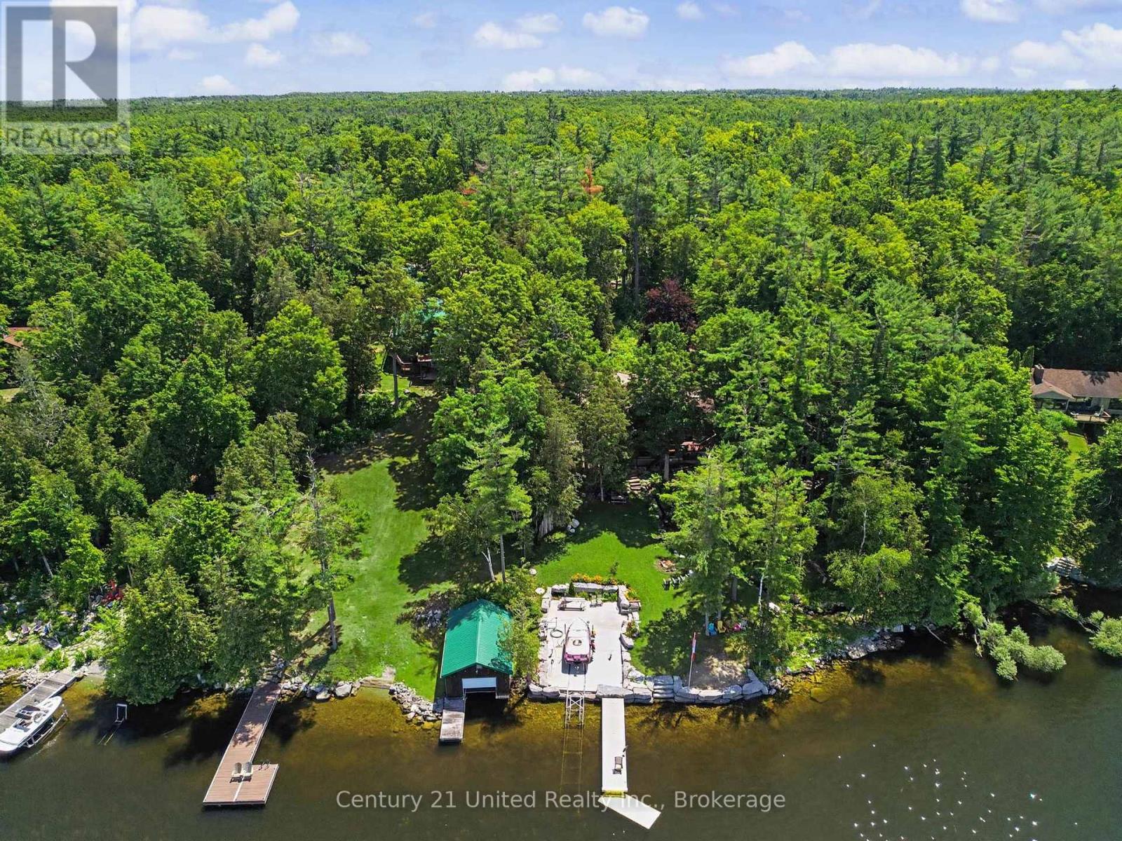 113 SUGARBUSH CRESCENT - 44