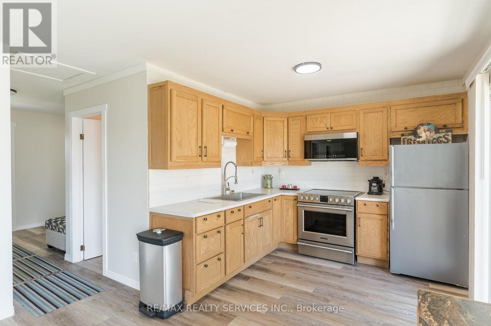 505 CATCHMORE ROAD - 16