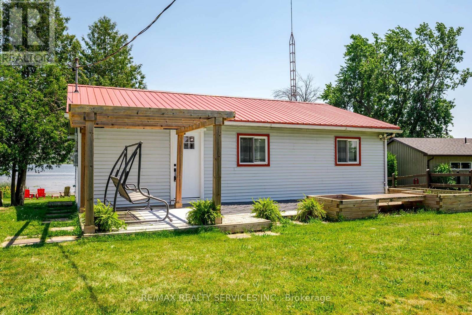505 CATCHMORE ROAD - 2