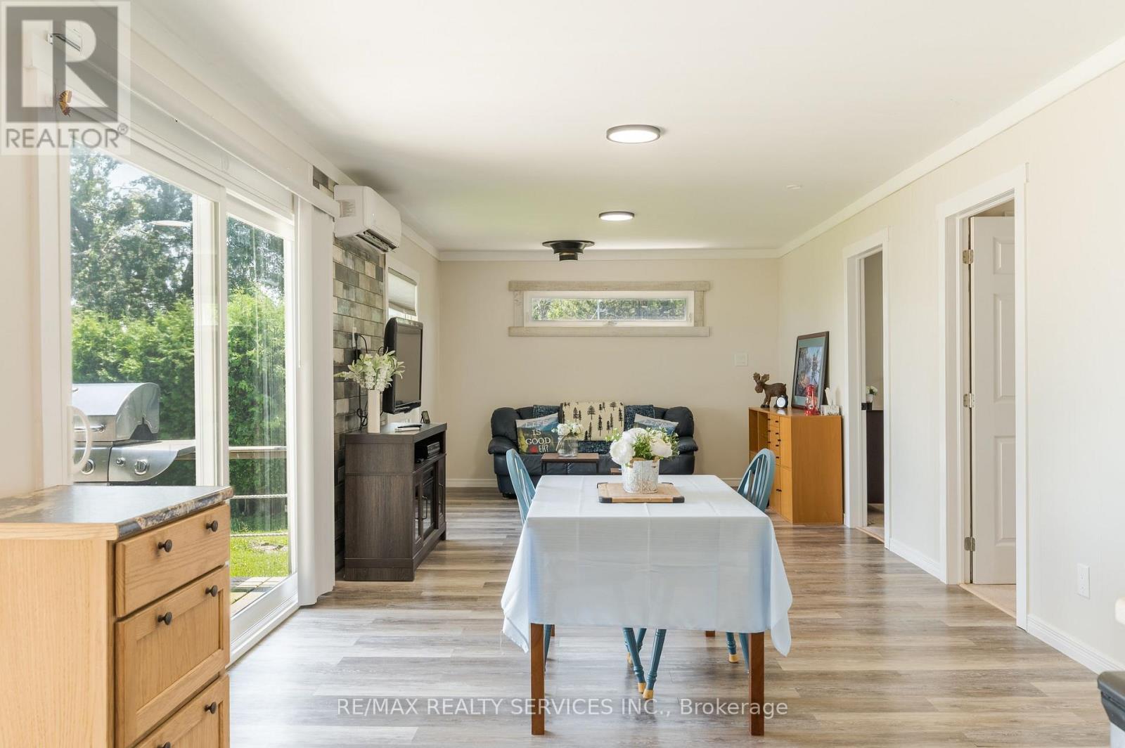 505 CATCHMORE ROAD - 21