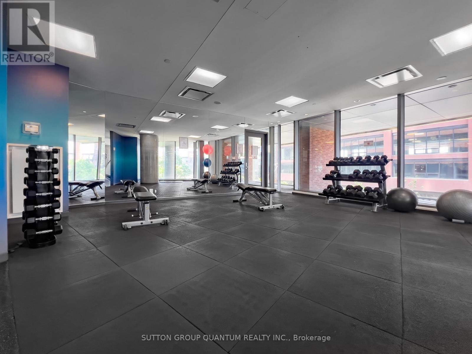 #1012 150 EAST LIBERTY STREET - Image 23