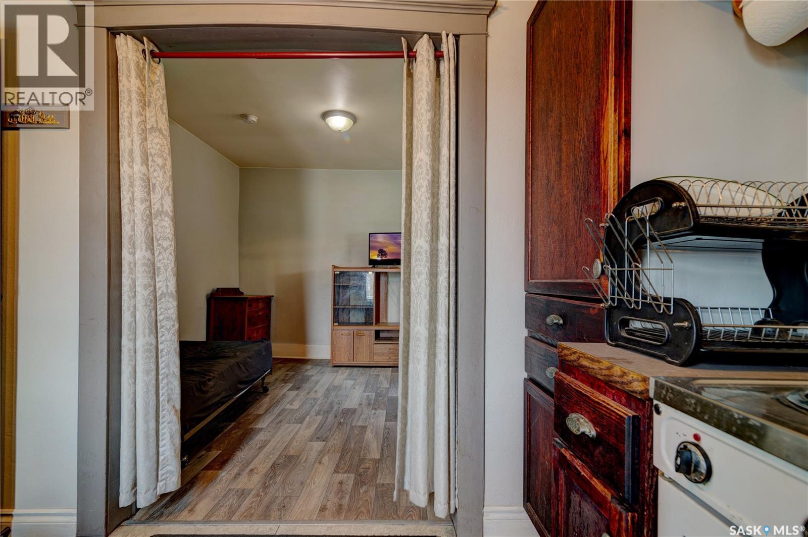 1713 St John STREET - 10