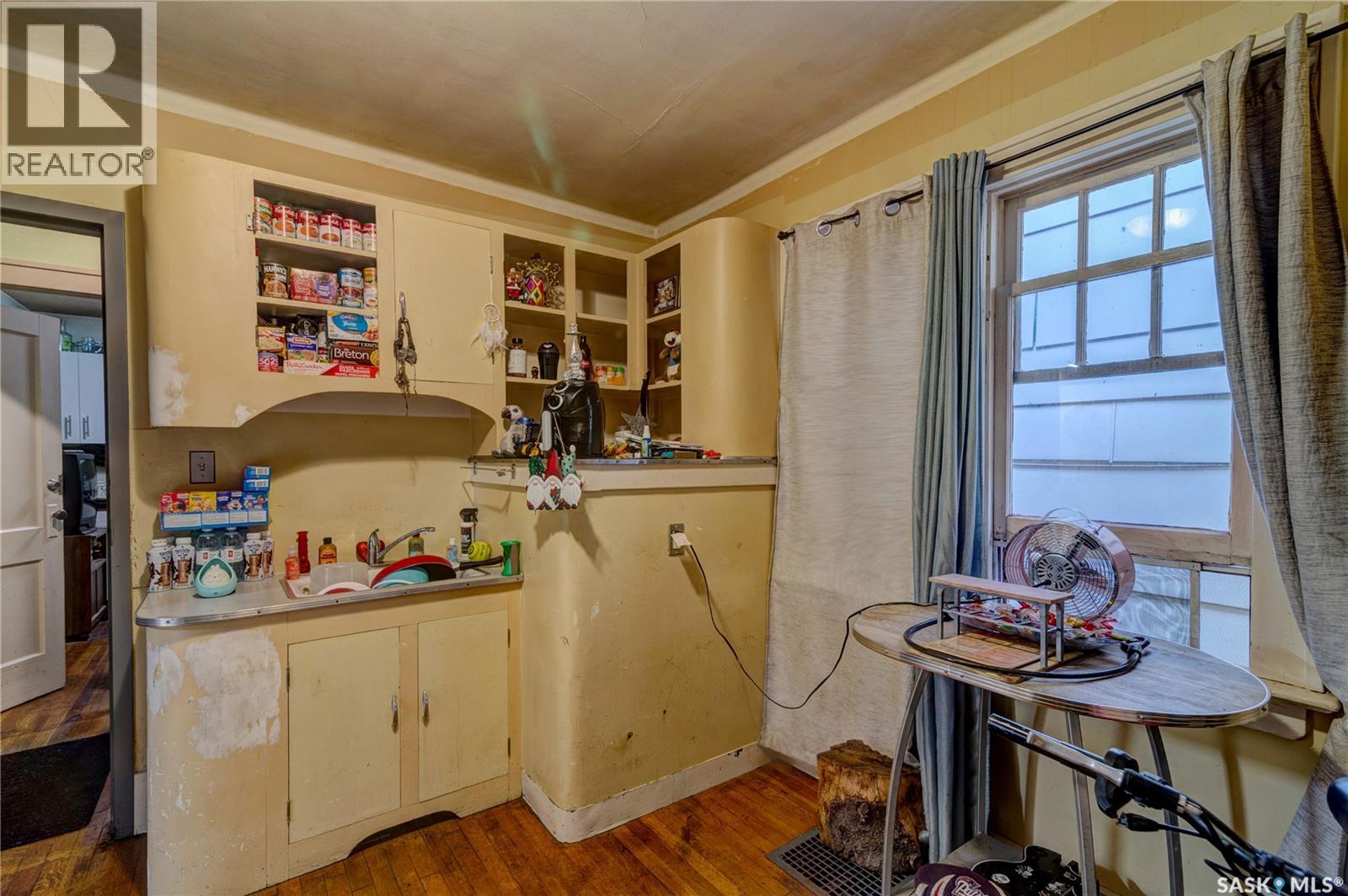 1713 St John STREET - 34