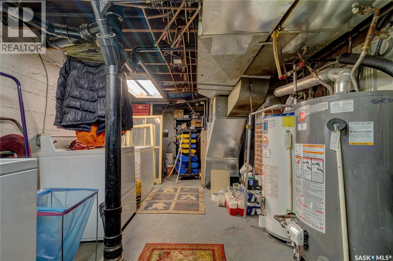 1713 St John STREET - 40