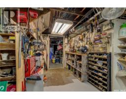 1713 St John Street, Regina, SK S4P1R8 Photo 42
