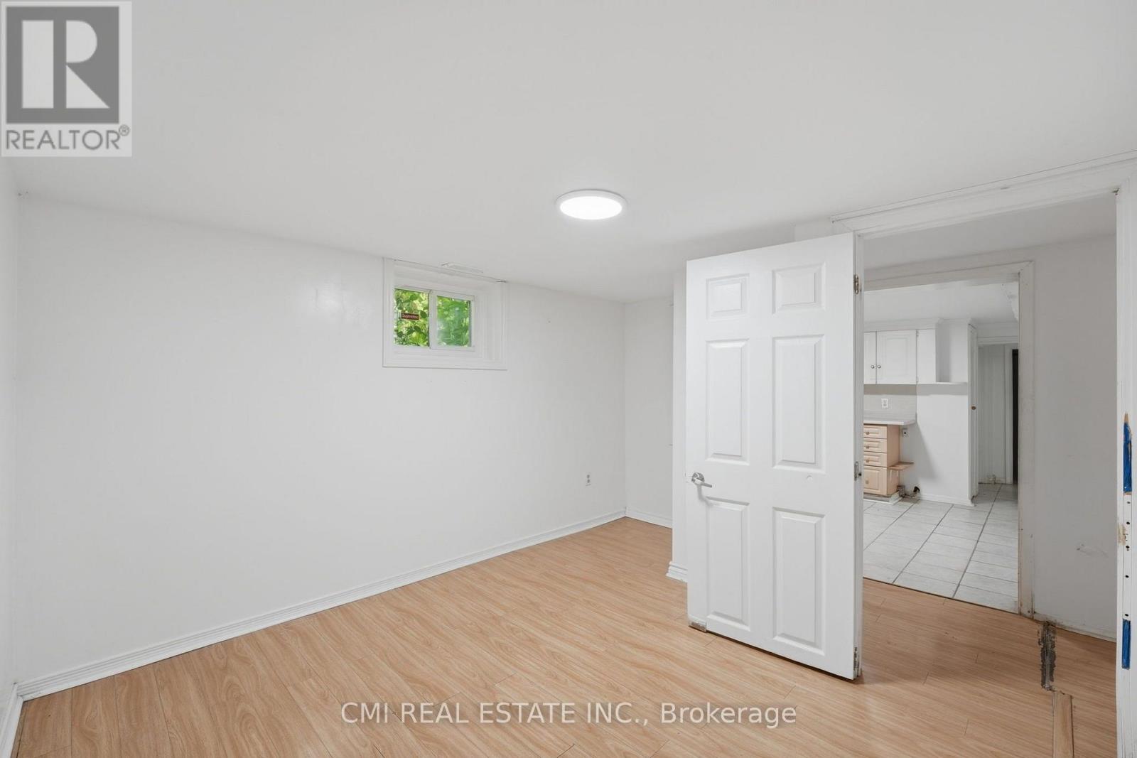 106 FLORA DRIVE - 34