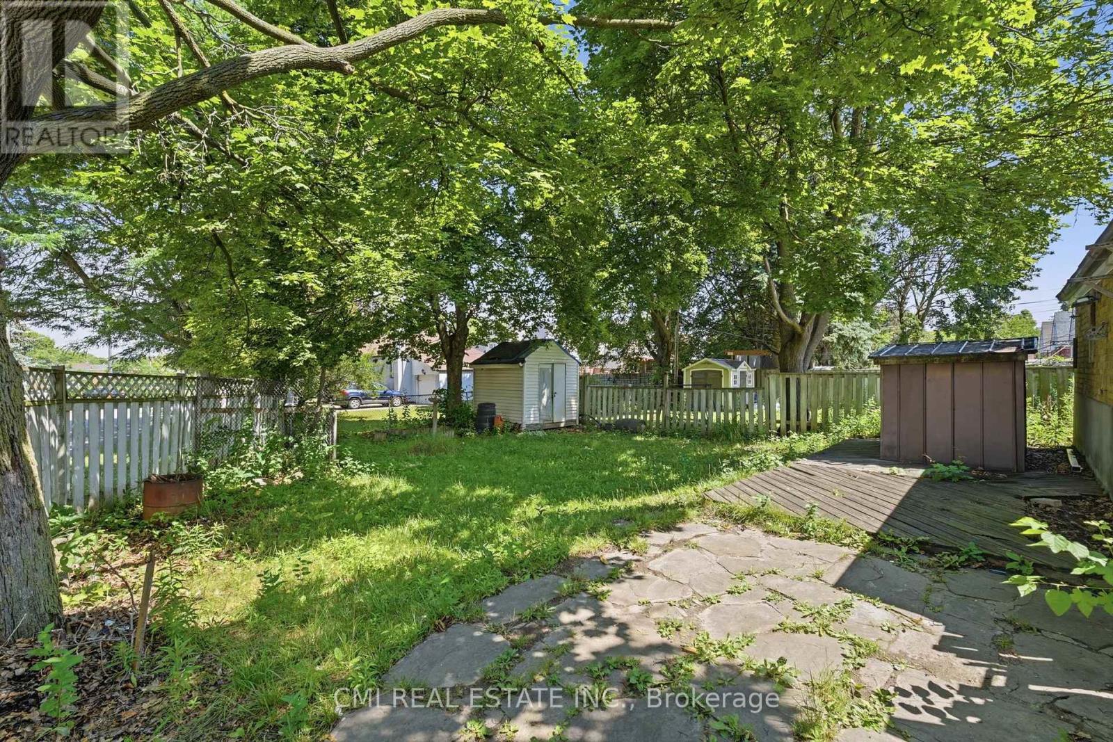 106 FLORA DRIVE - 42