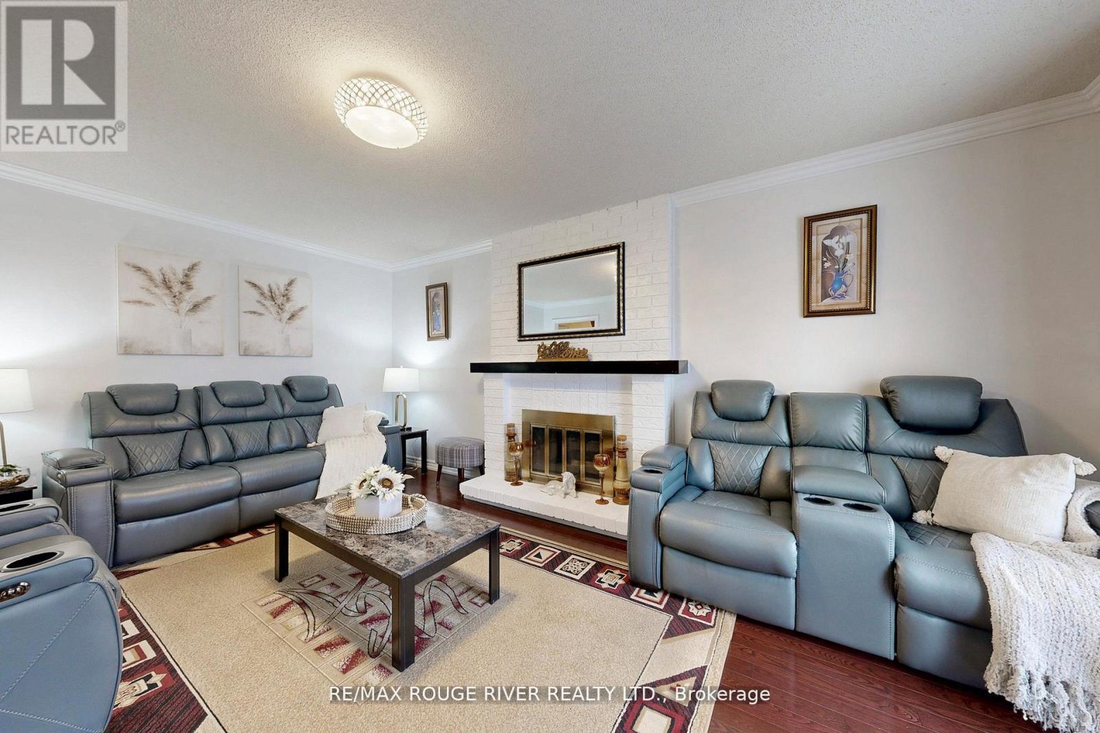 45 ROTHERGLEN ROAD N - Image 9