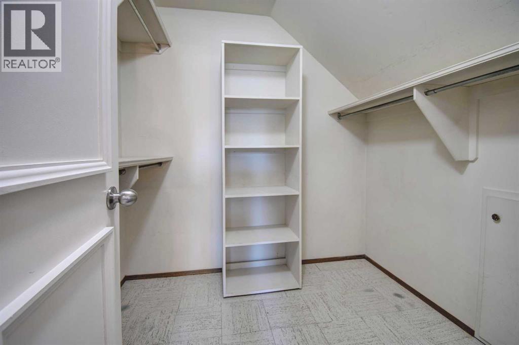 294 Southampton Drive SW - 22