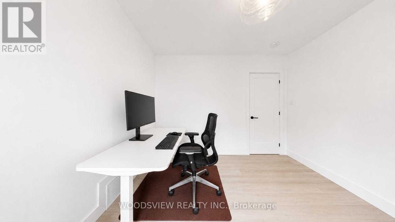 388 EAGLE STREET - Image 10