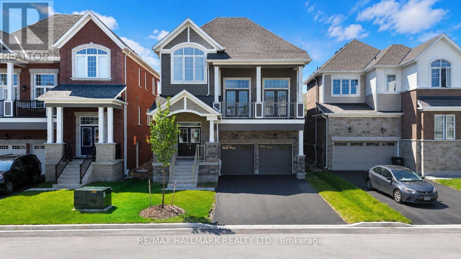 633 MIKA STREET - 1