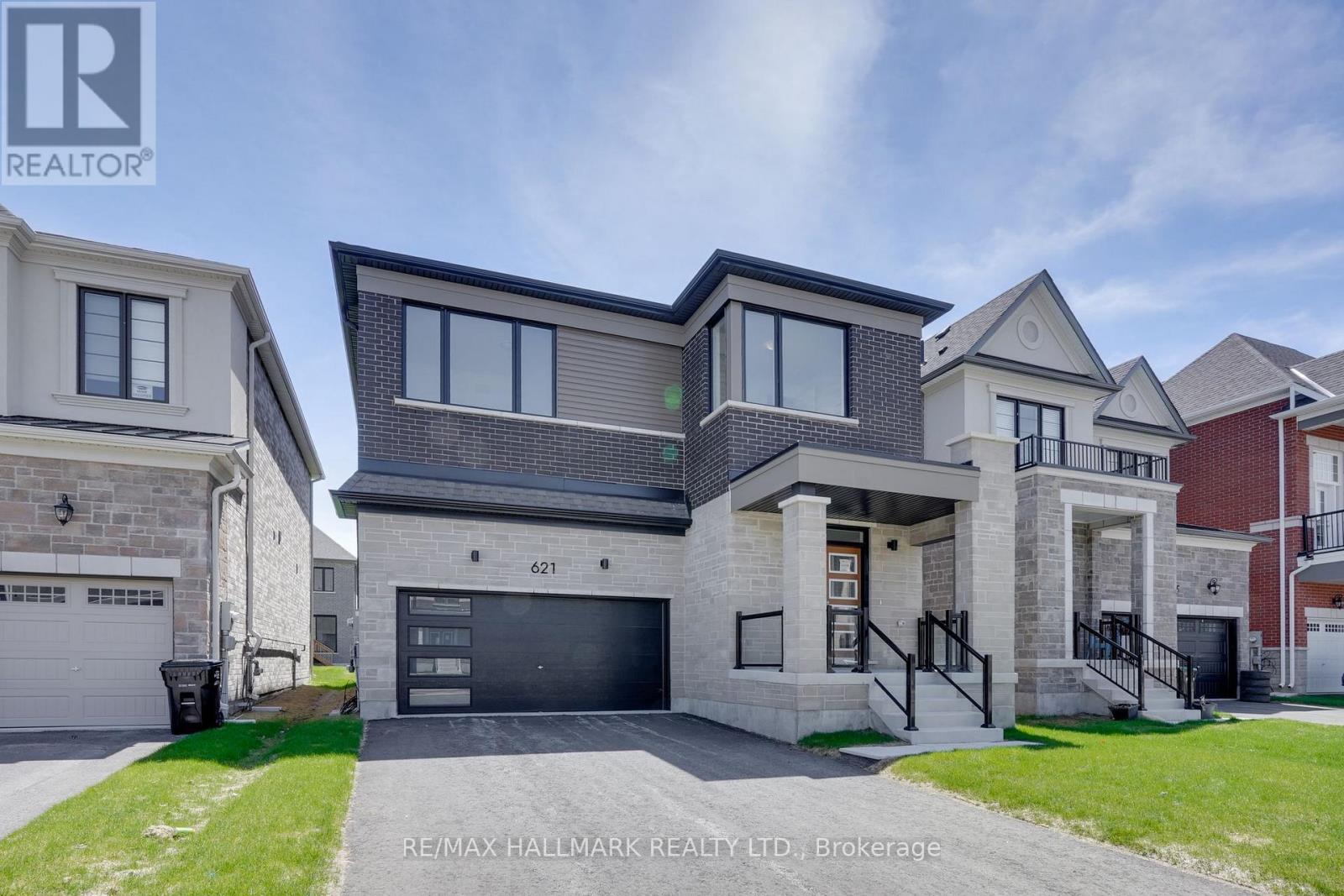 621 MIKA STREET - 2