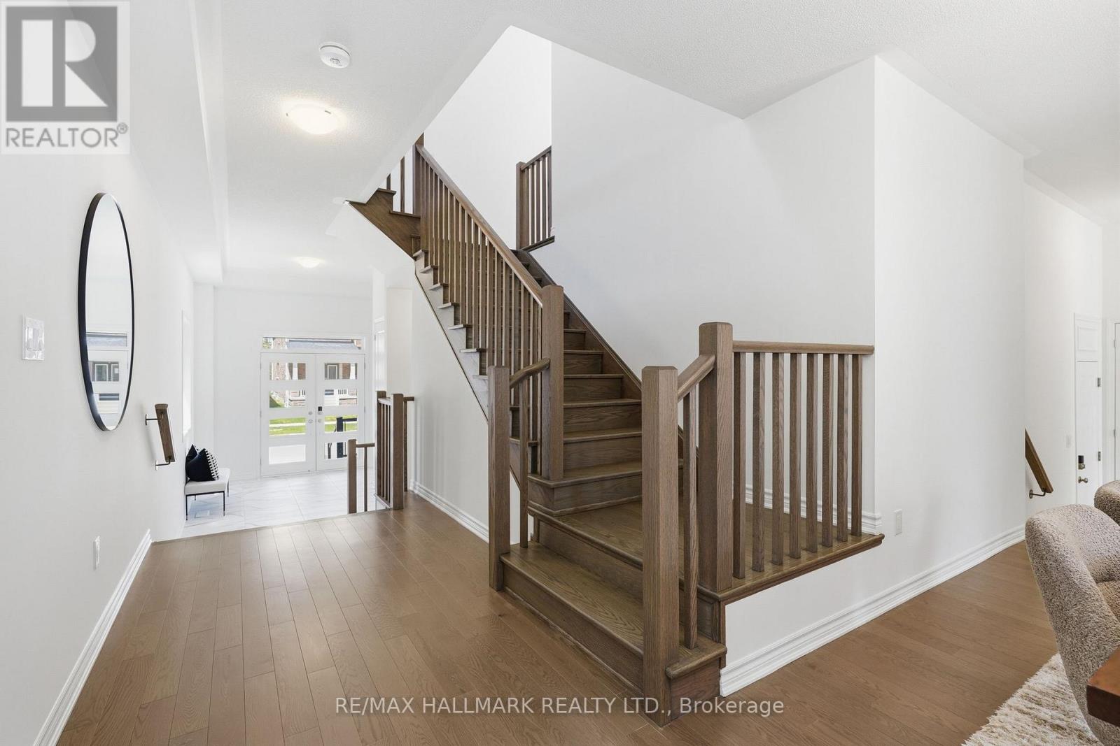 621 MIKA STREET - 21