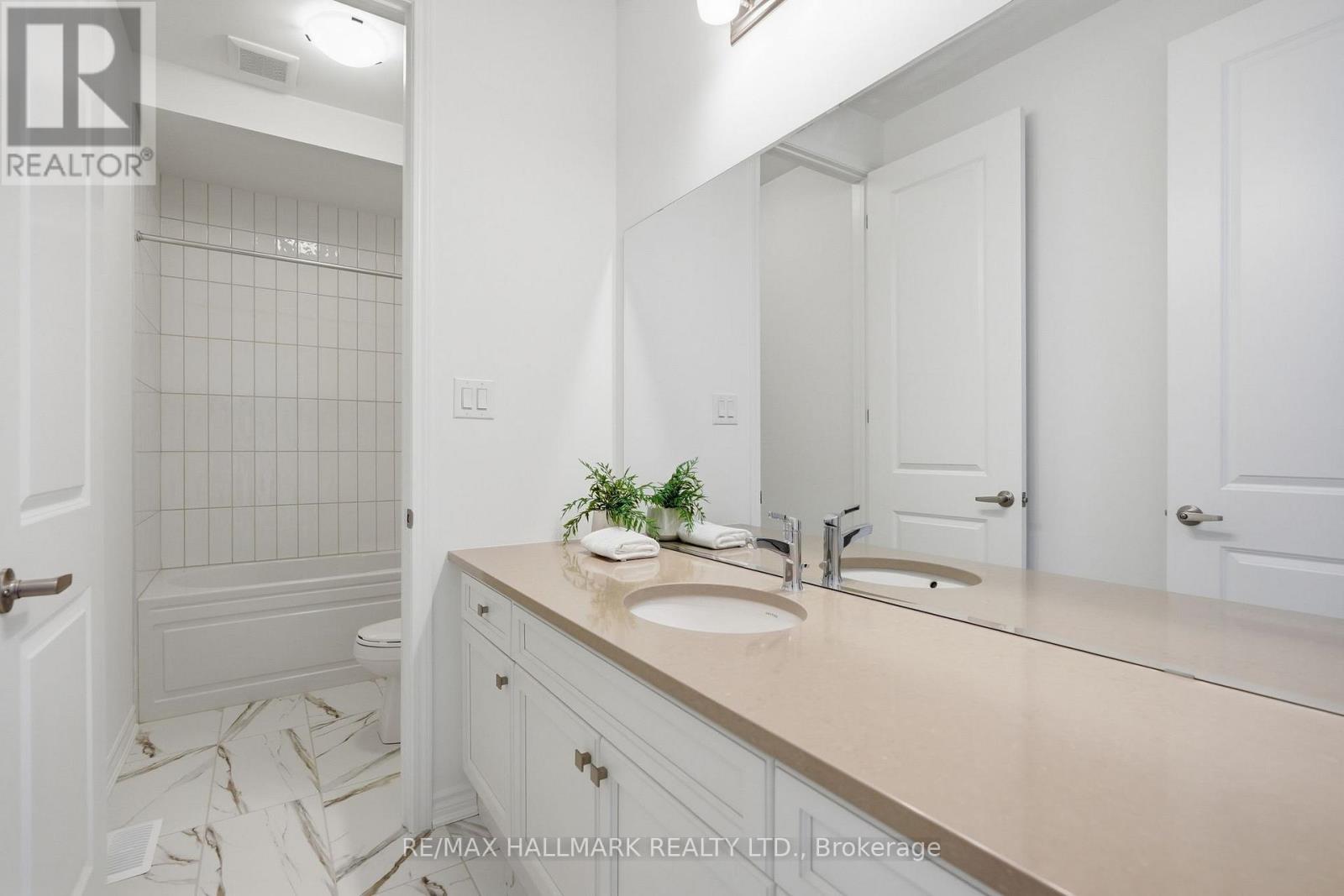 621 MIKA STREET - 29