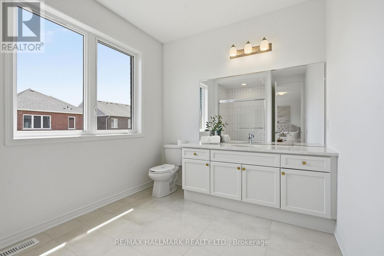 621 MIKA STREET - 34