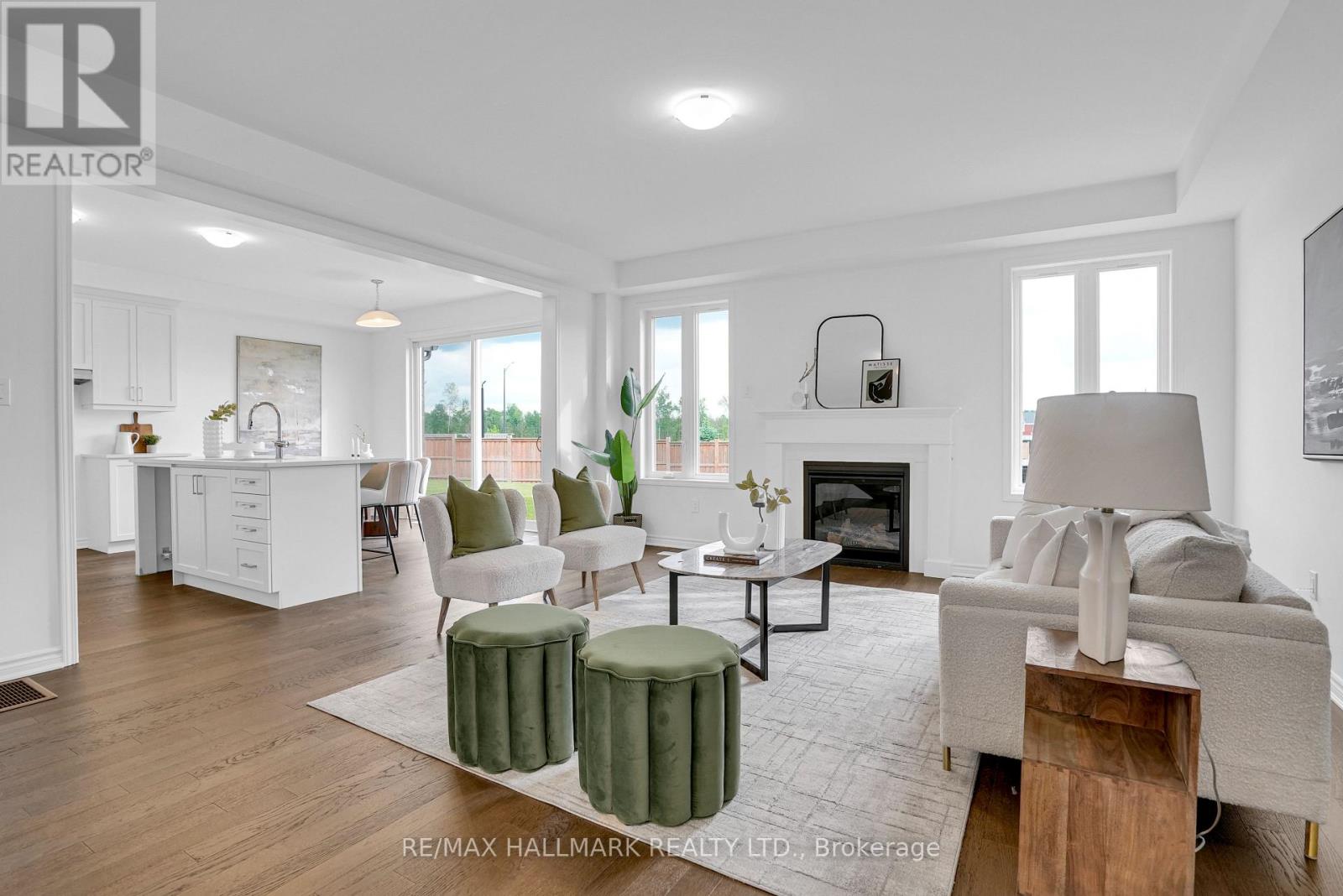 539 MIKA STREET - 11