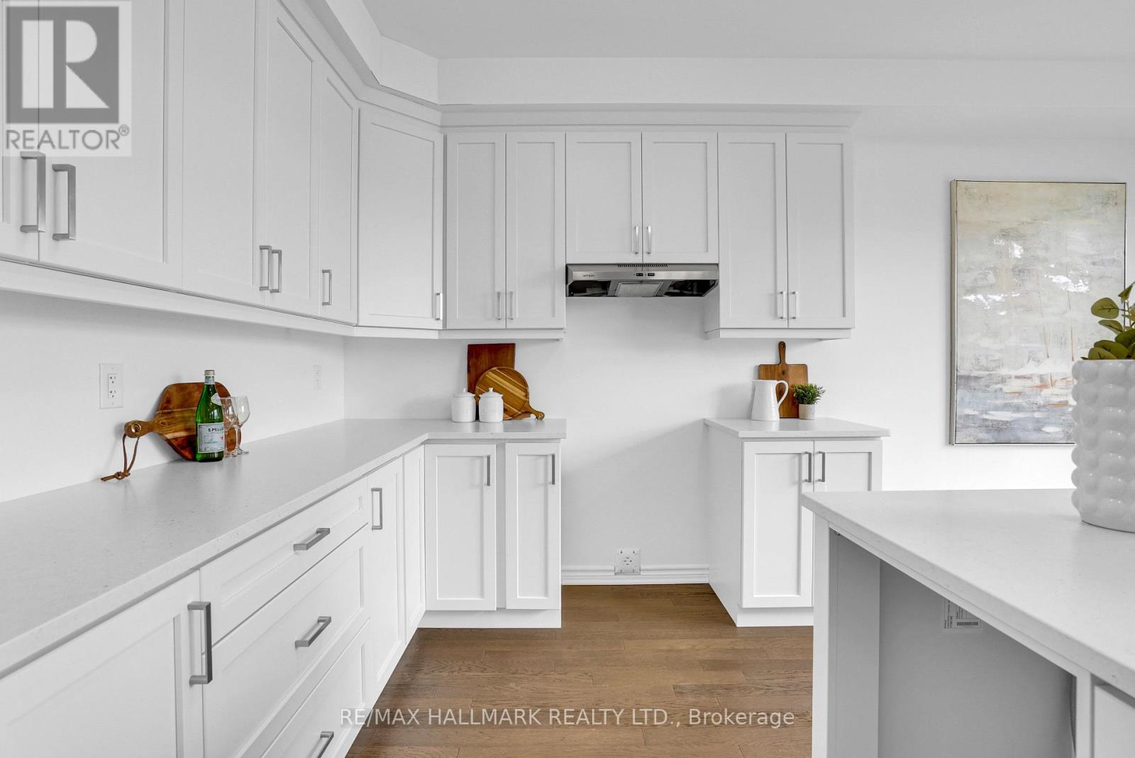 539 MIKA STREET - 15