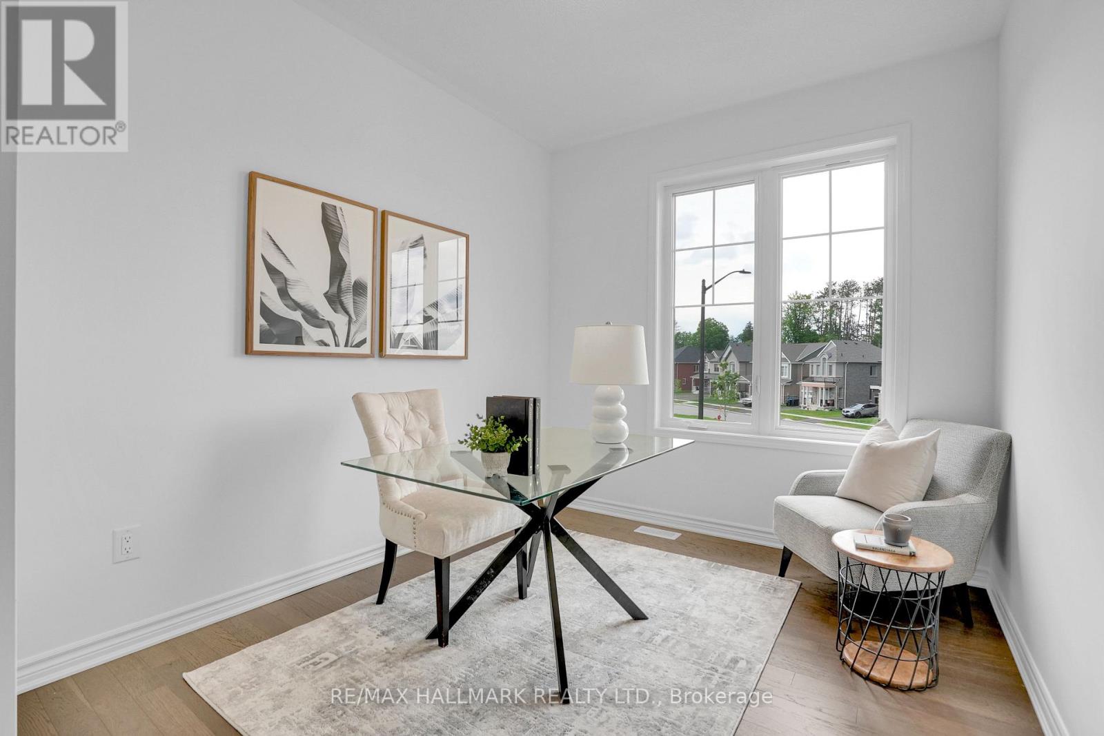 539 MIKA STREET - 20