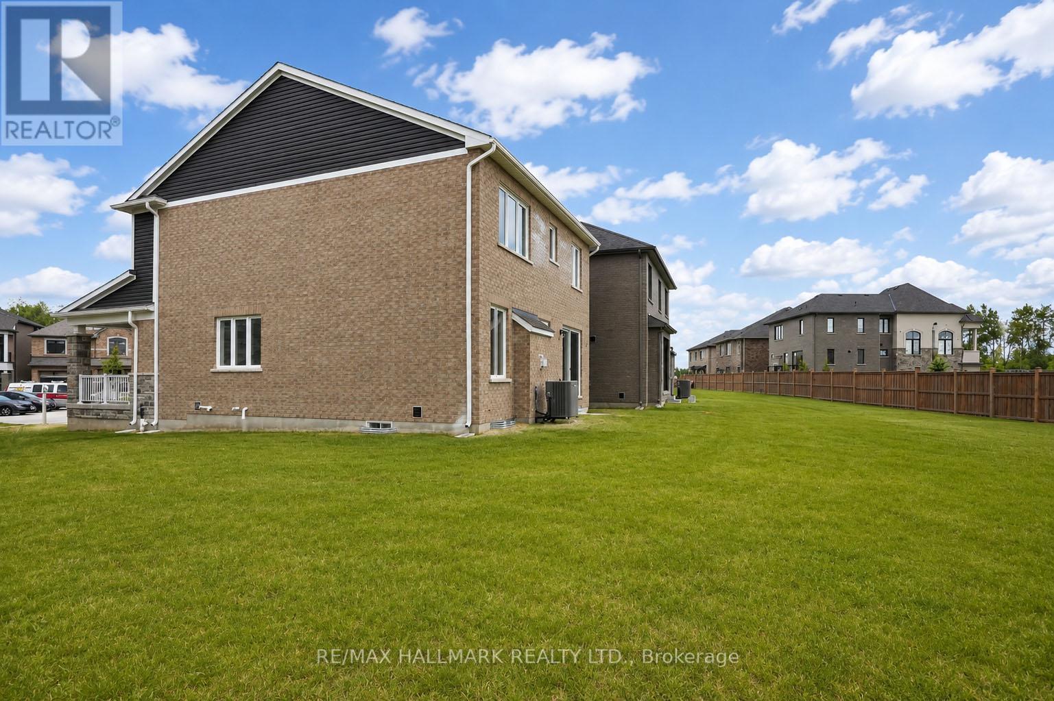 539 MIKA STREET - 35