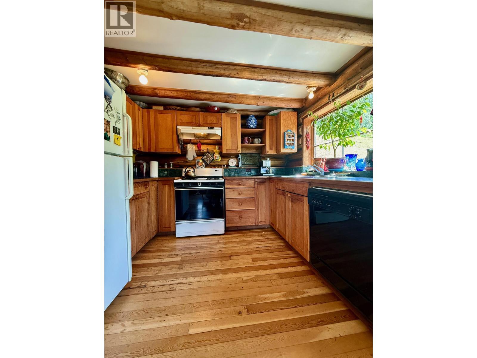 7150/7154 Graham Rd Road - 14