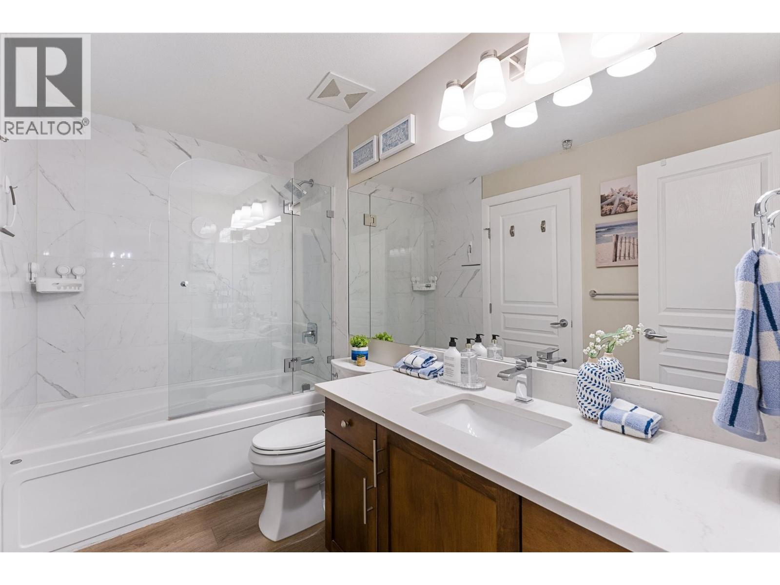 338 654 Cook Road, Kelowna