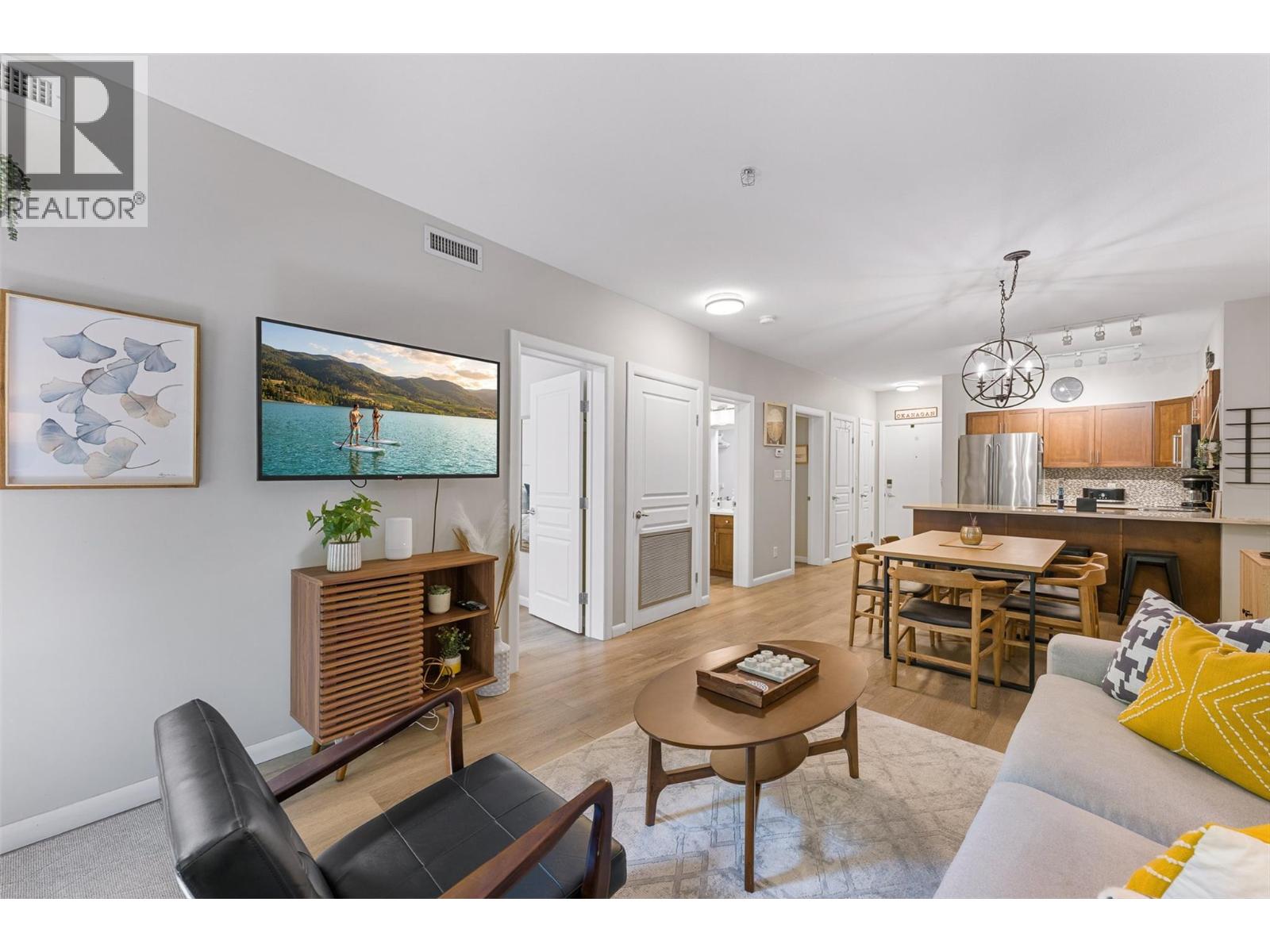 338 654 Cook Road, Kelowna