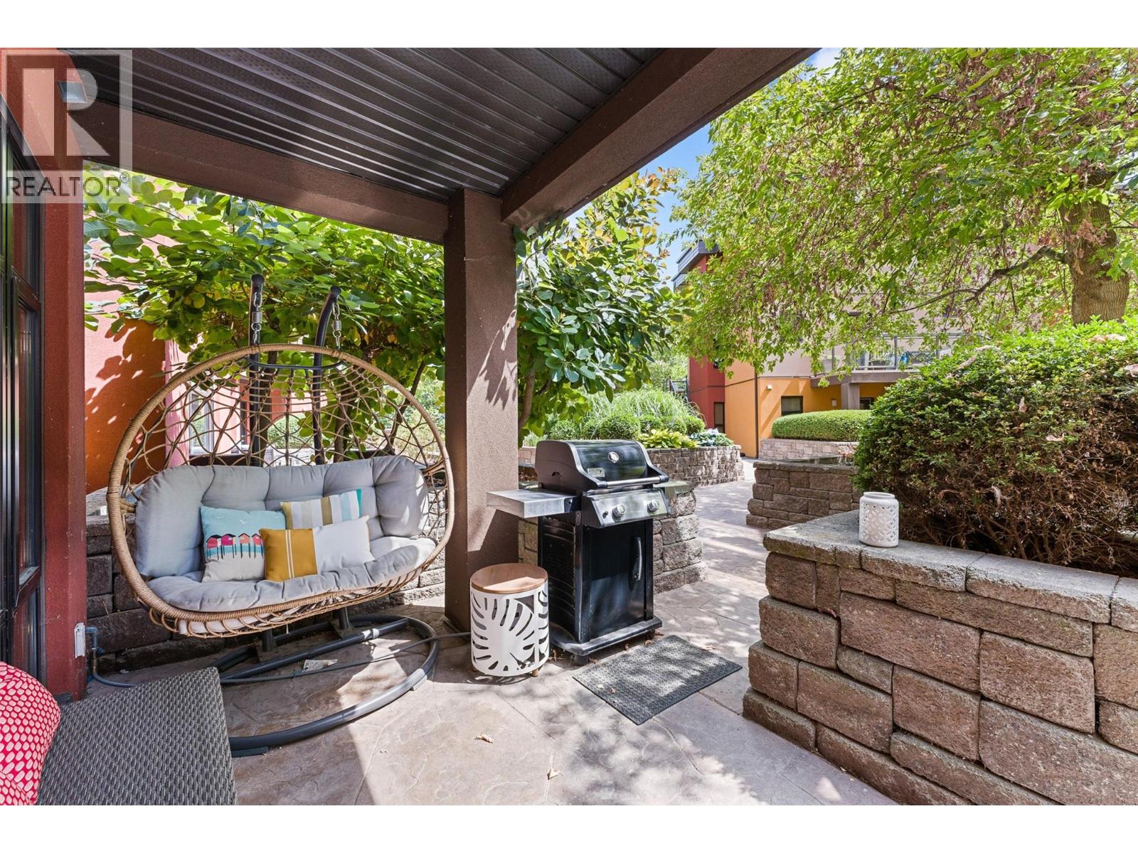 338 654 Cook Road, Kelowna