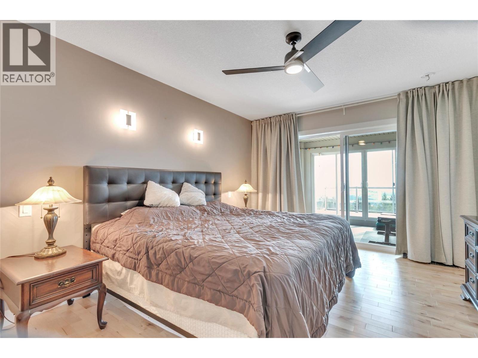 1415 WOLF WAY Road - 23