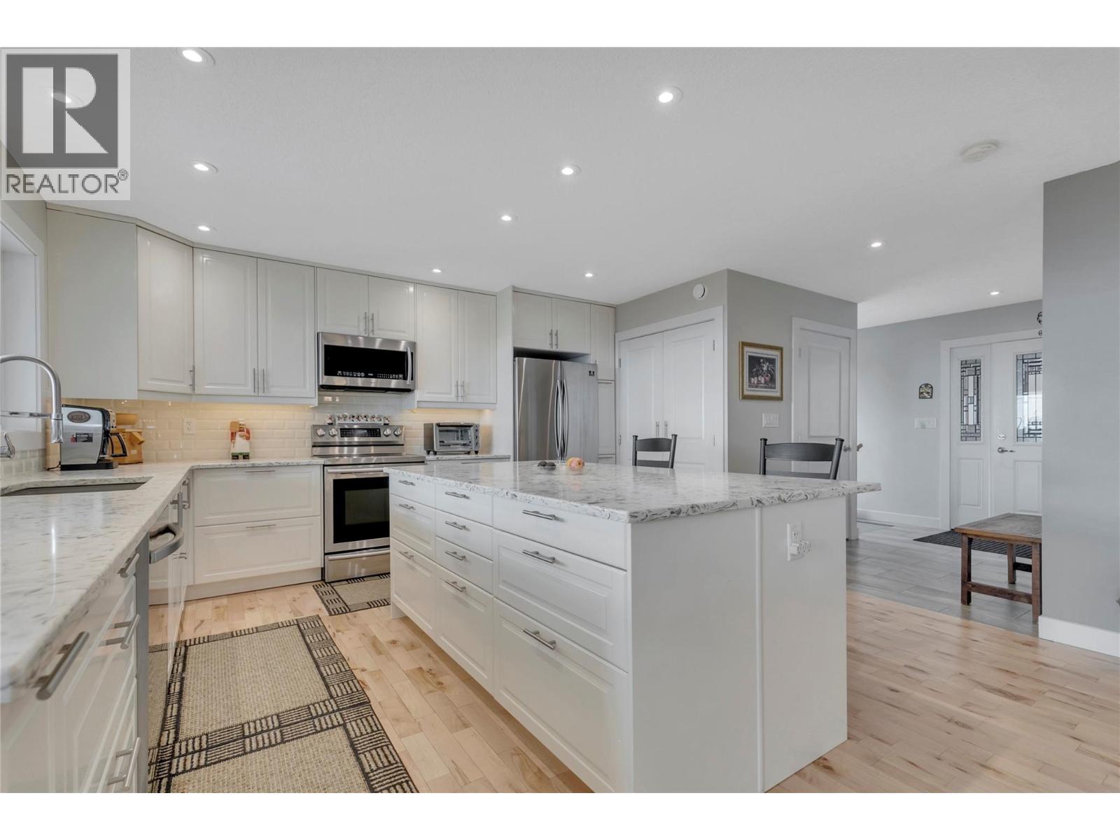 1415 WOLF WAY Road - 10