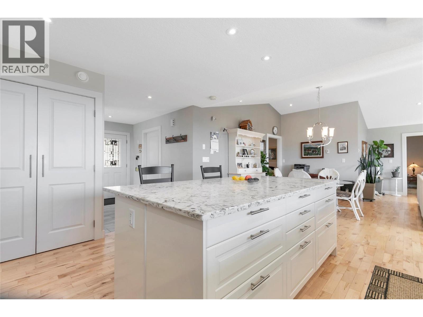 1415 WOLF WAY Road - 12