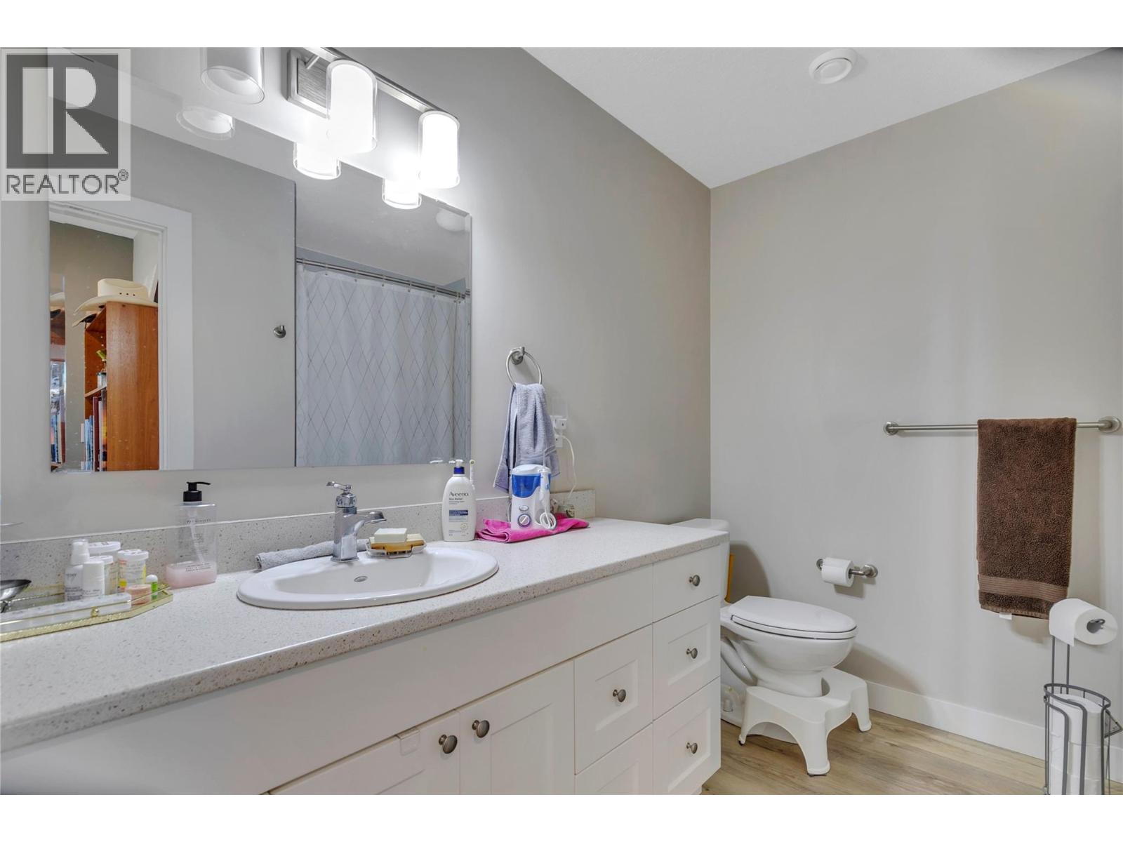 1415 WOLF WAY Road - 52