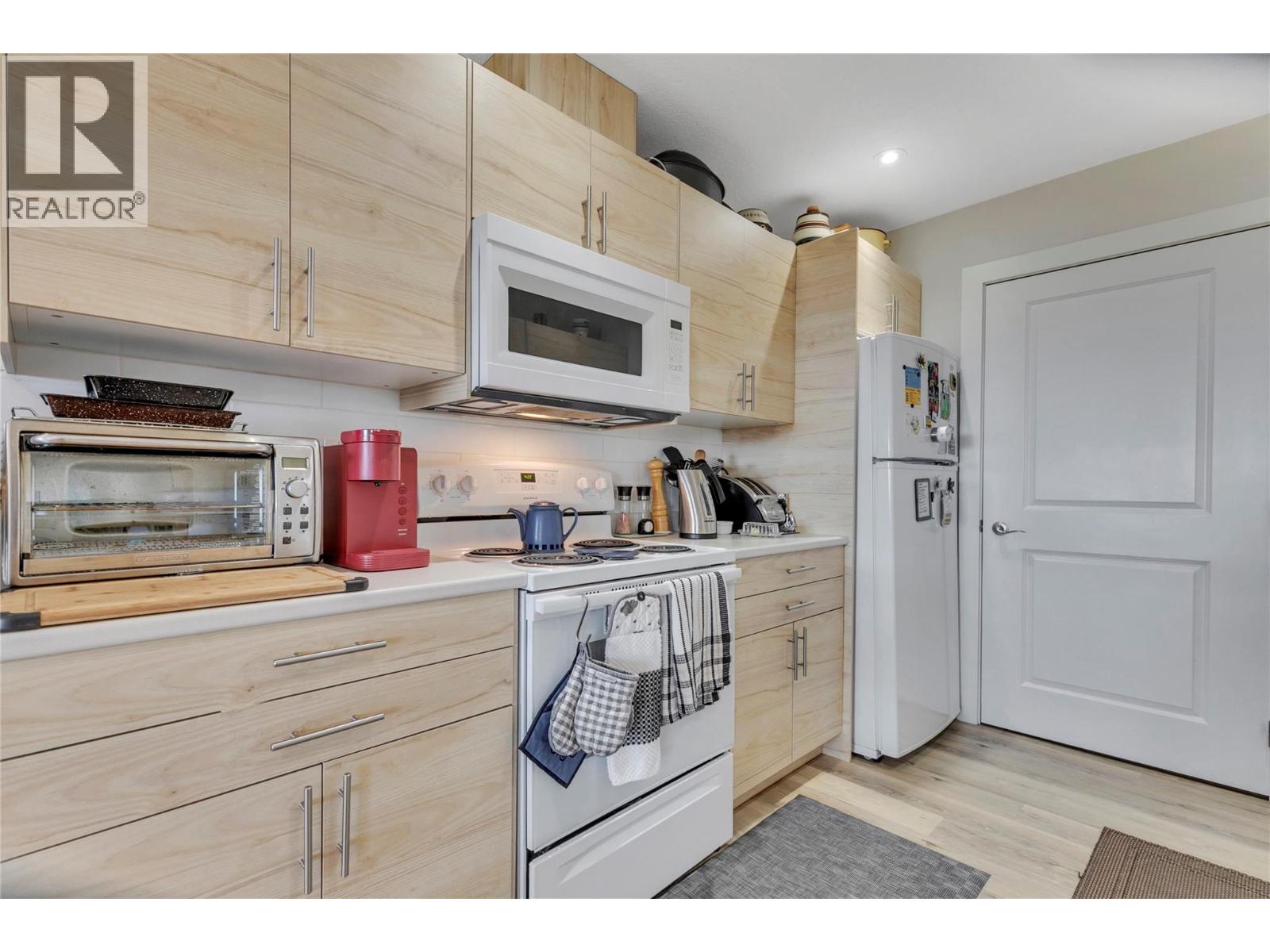 1415 WOLF WAY Road - 48