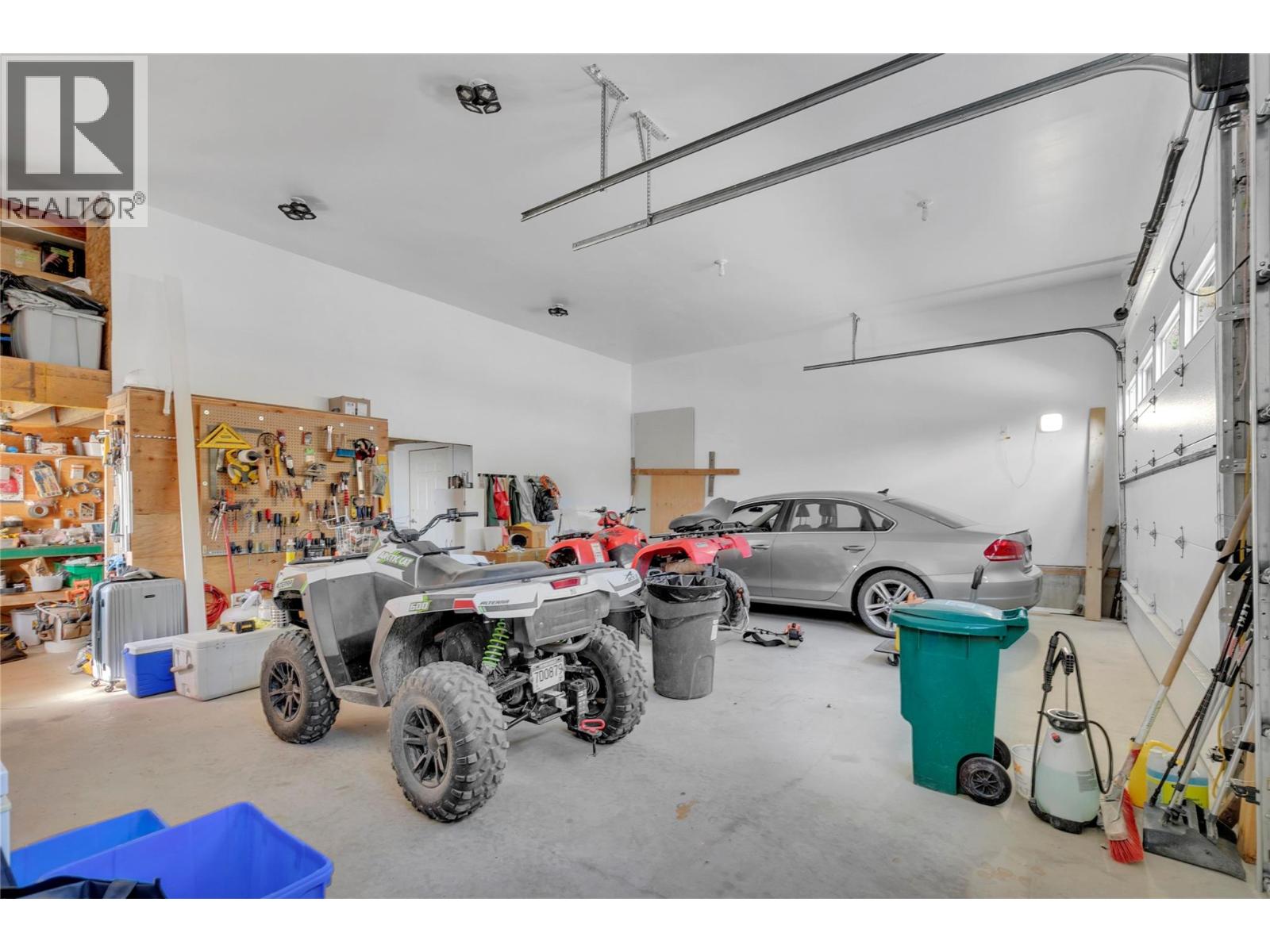 1415 WOLF WAY Road - 41