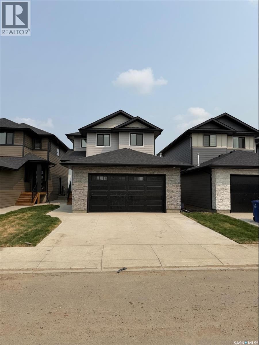 243 Leskiw LANE - 1