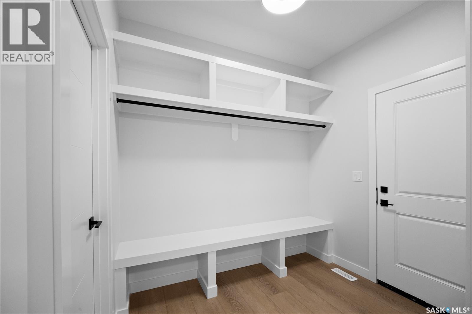 243 Leskiw LANE - 14