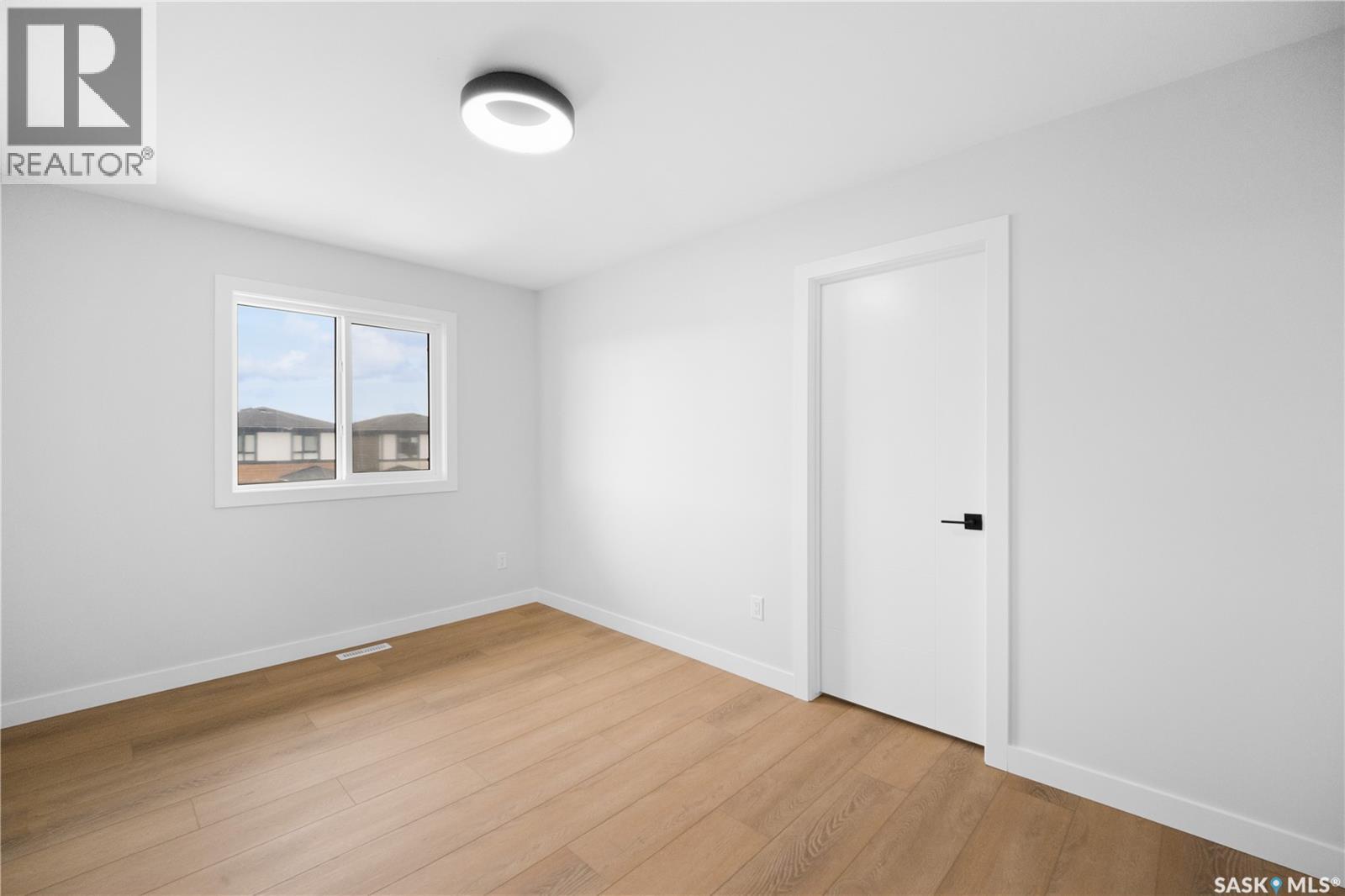 243 Leskiw LANE - 25