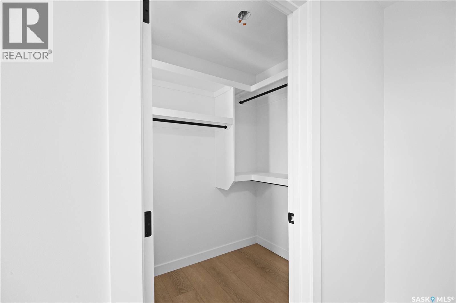 243 Leskiw LANE - 27