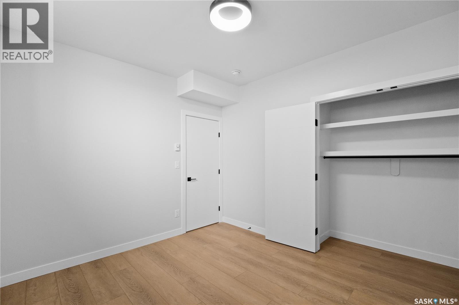 243 Leskiw LANE - 40