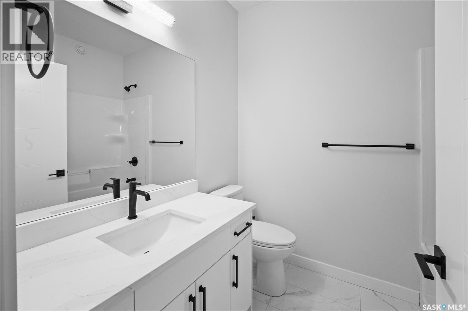 243 Leskiw LANE - 46